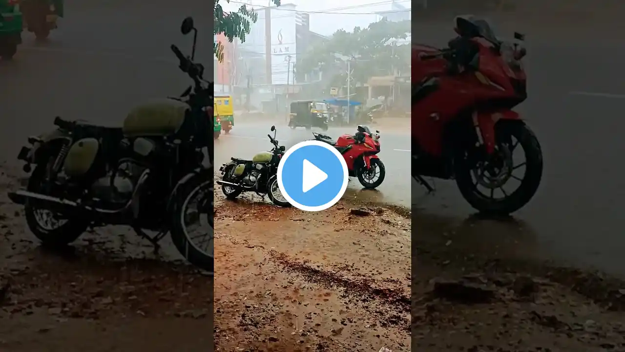 മഴയത്തുള്ള ബൈക്ക് യാത്ര .#bike #shorts #viral #kerala #rain