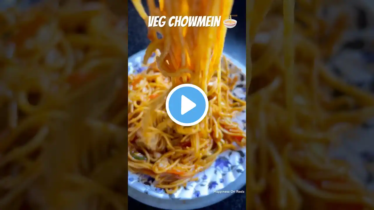 Street Style CHOWMEIN🍜#shorts #shortsviral #chowmein #recipe  #trending #food #viralvideo #ytshorts