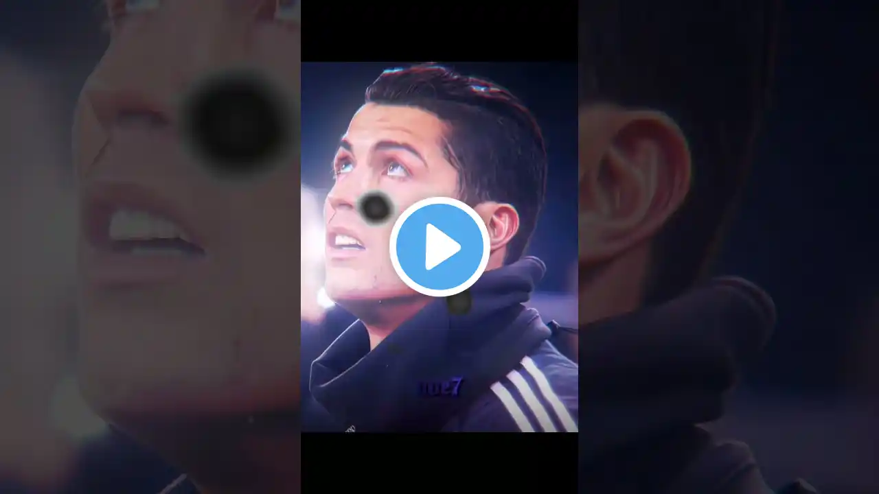 Two Girls in The Cut x Ronaldo 🔥|| #football #ronaldo #messi #viralvideo #fyp #shorts #edit