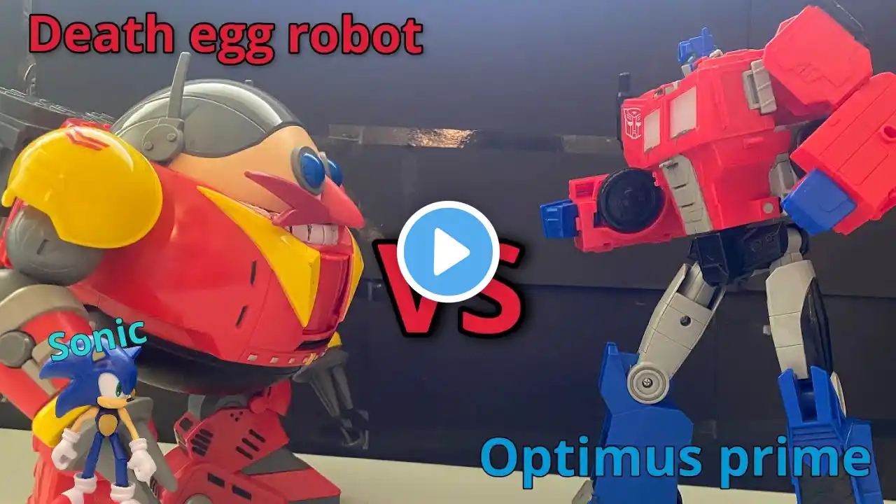 Optimus prime VS Death egg robot (stop motion)