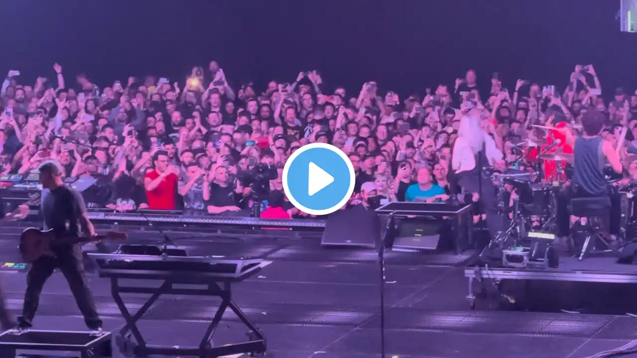 Given Up by - Linkin Park From Zero World Tour 2024 - Live in O2 Arena London