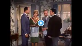 MY FAVORITE MARTIAN - Series 3 - Episode 27 - "Our Notorious Landlady"