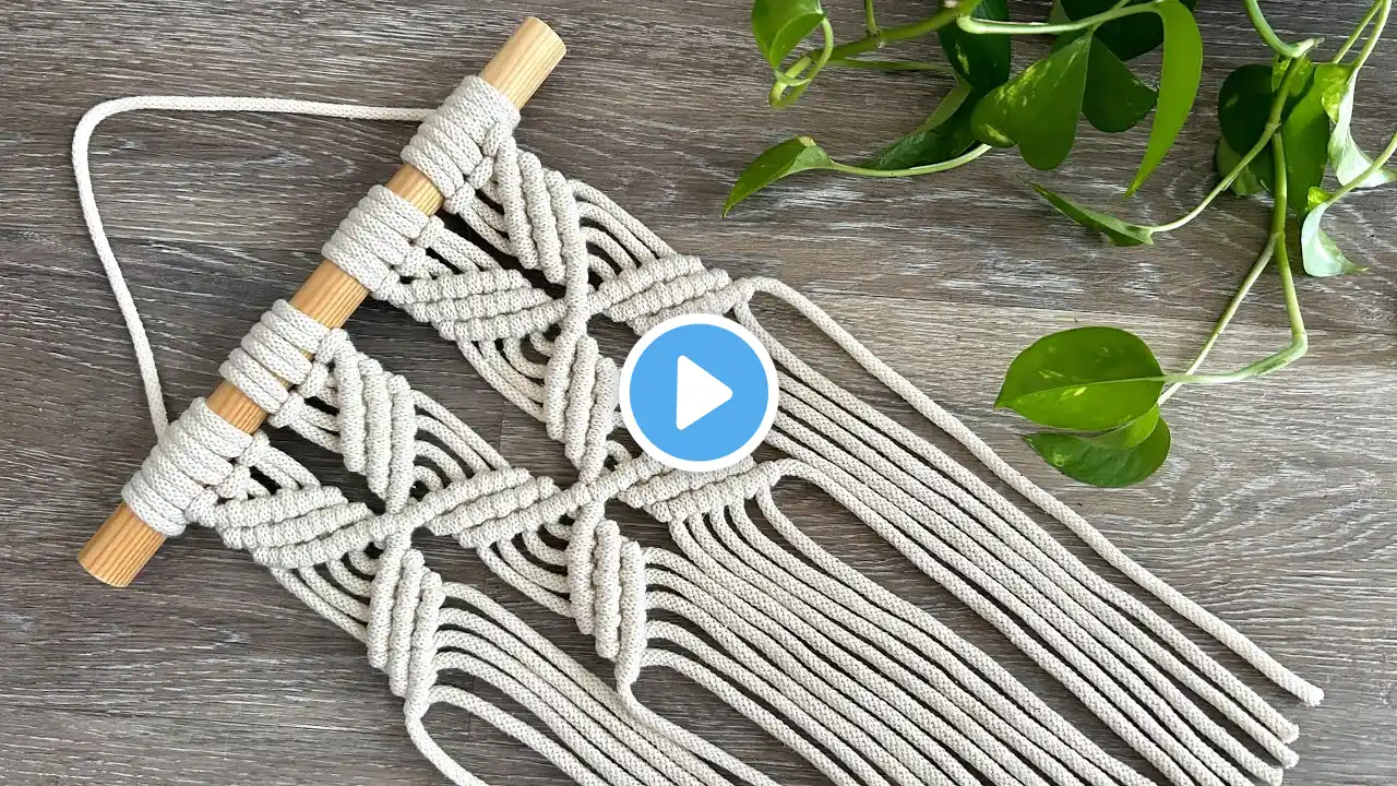 SUPER EASY Small Macrame Wall Hanging Tutorial for Beginners | Popular Macrame Pattern DIY