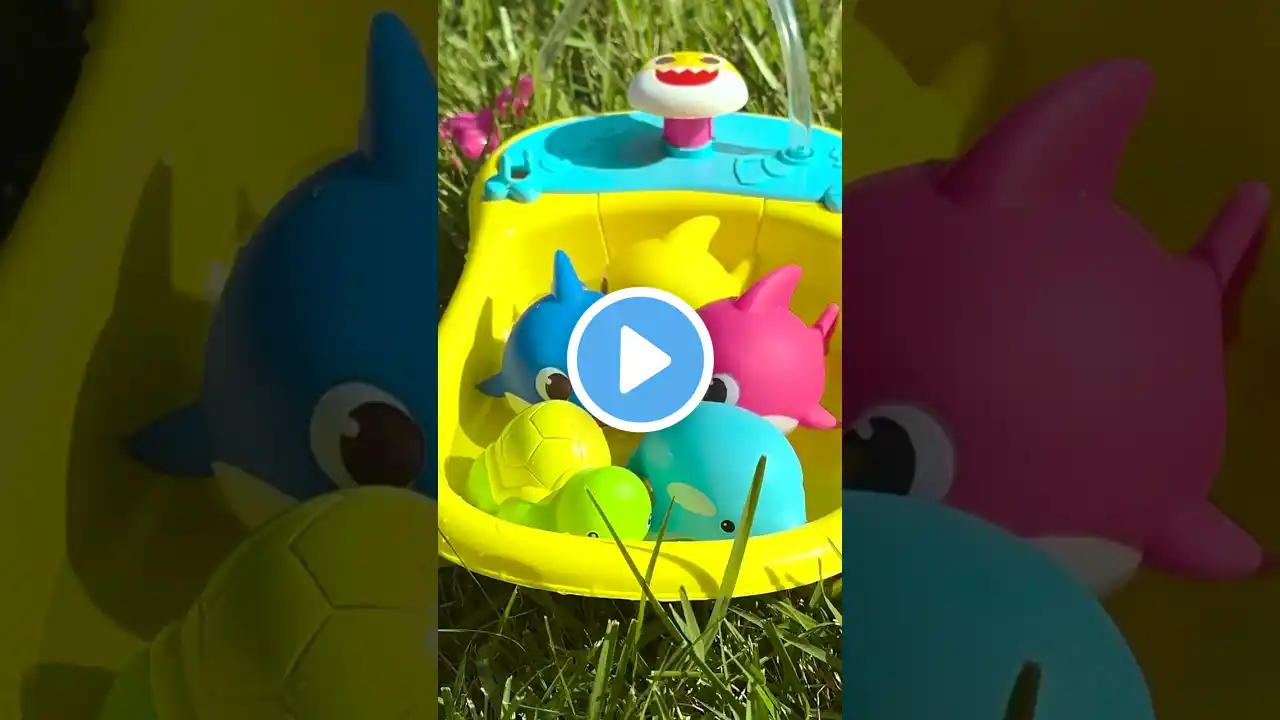 Toy Baby Shark Family in the Shower Doo Doo Doo! #shorts