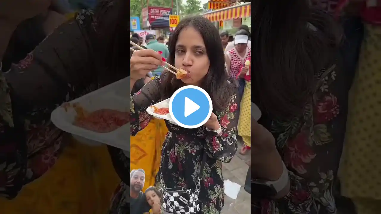 Cheap v/s expensive famous momos😱😍 | Delhi Street Food Challenge 😍 | @sosaute #shorts#asmreating