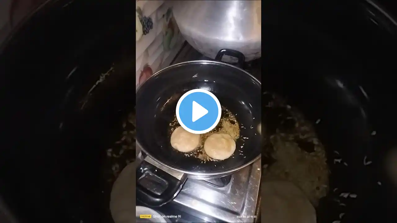 Tell me a better dish than Litti Chokha? I'll wait ✨️#viralvideo #viralshort #recipe #cooking