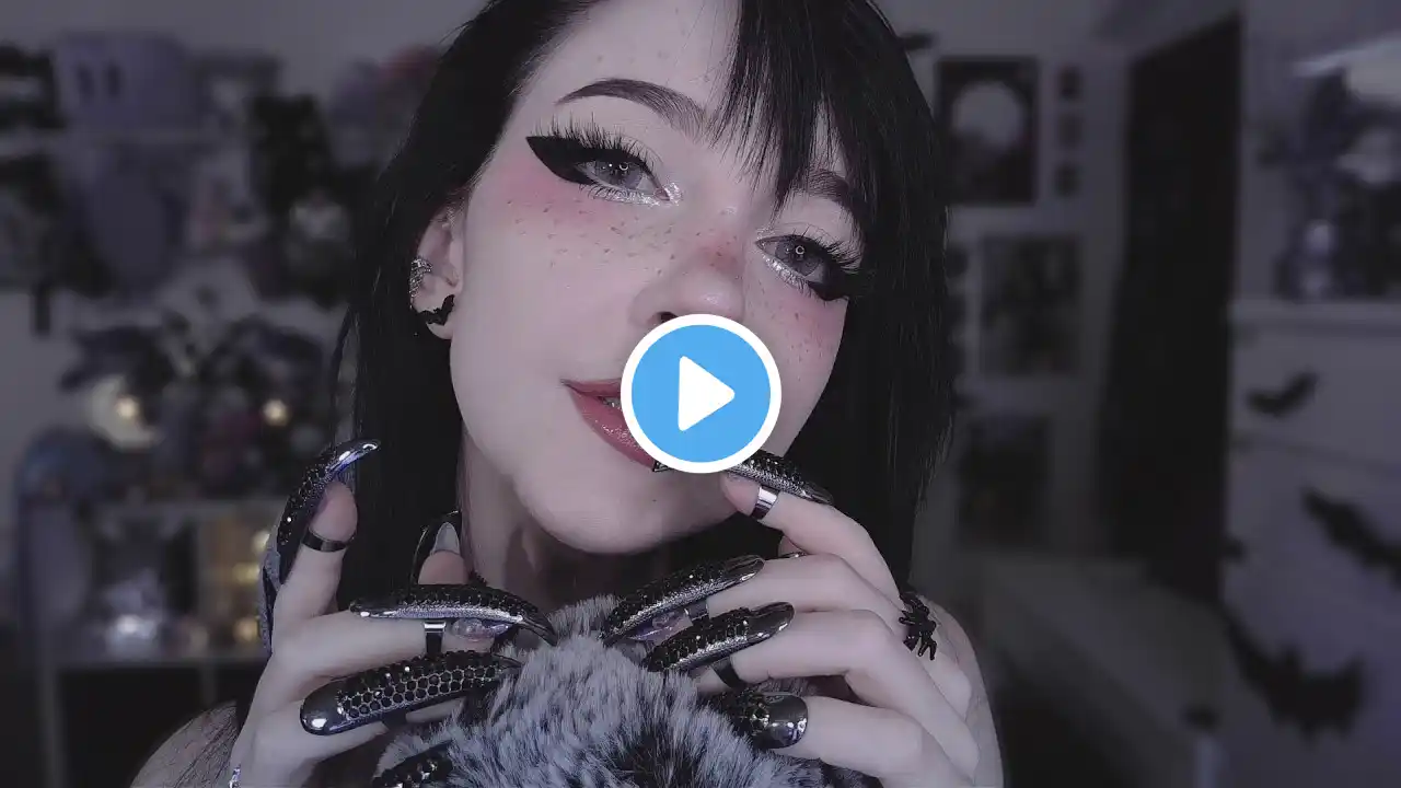 asmr ☾ fluffy mic scratching… WITH CLAWS •｡⋆୨୧˚