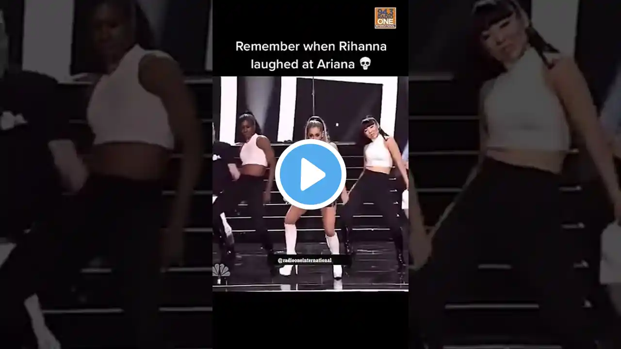 When Rihanna Laughed At Ariana #shorts #rihanna #arianagrande