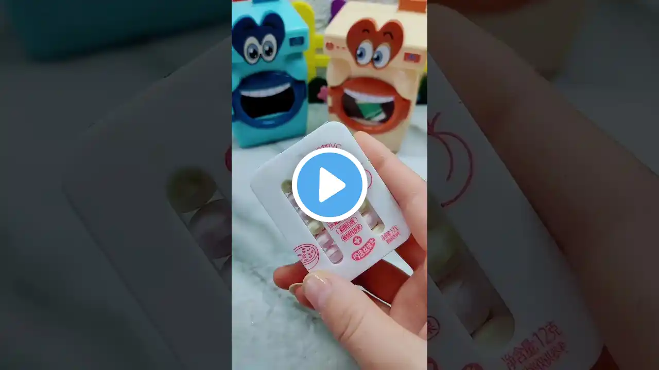 unpacking sweets -- what's inside the chocolate and candy box ?
