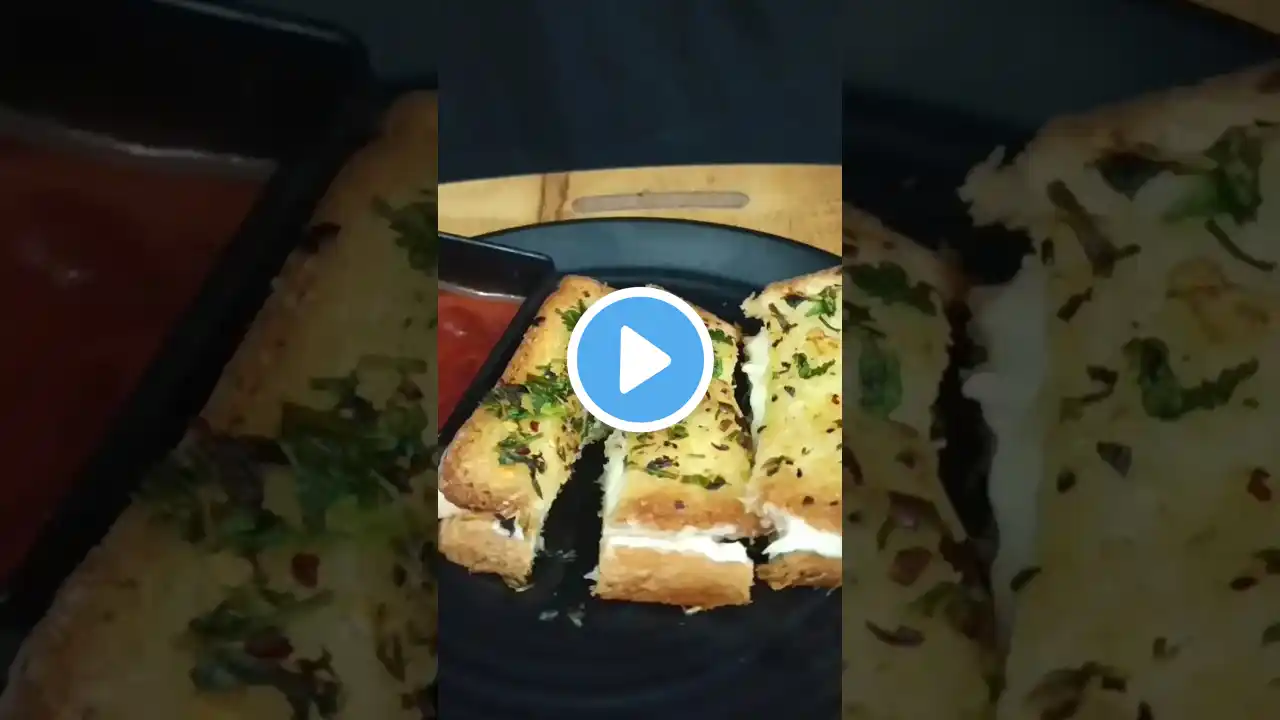 cheese garlic bread recipe #cheese #garlicbread #shorts #food #ytshorts #indianbreadrecipe #cooking