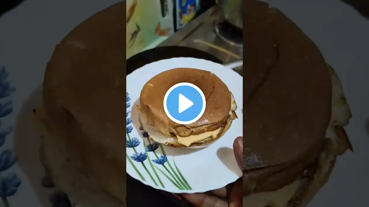 Mini Egg Cheese Burger 🍔 #ytshorts #shorts #youtubeshorts #youtube #shortvideo #short #viralvideo