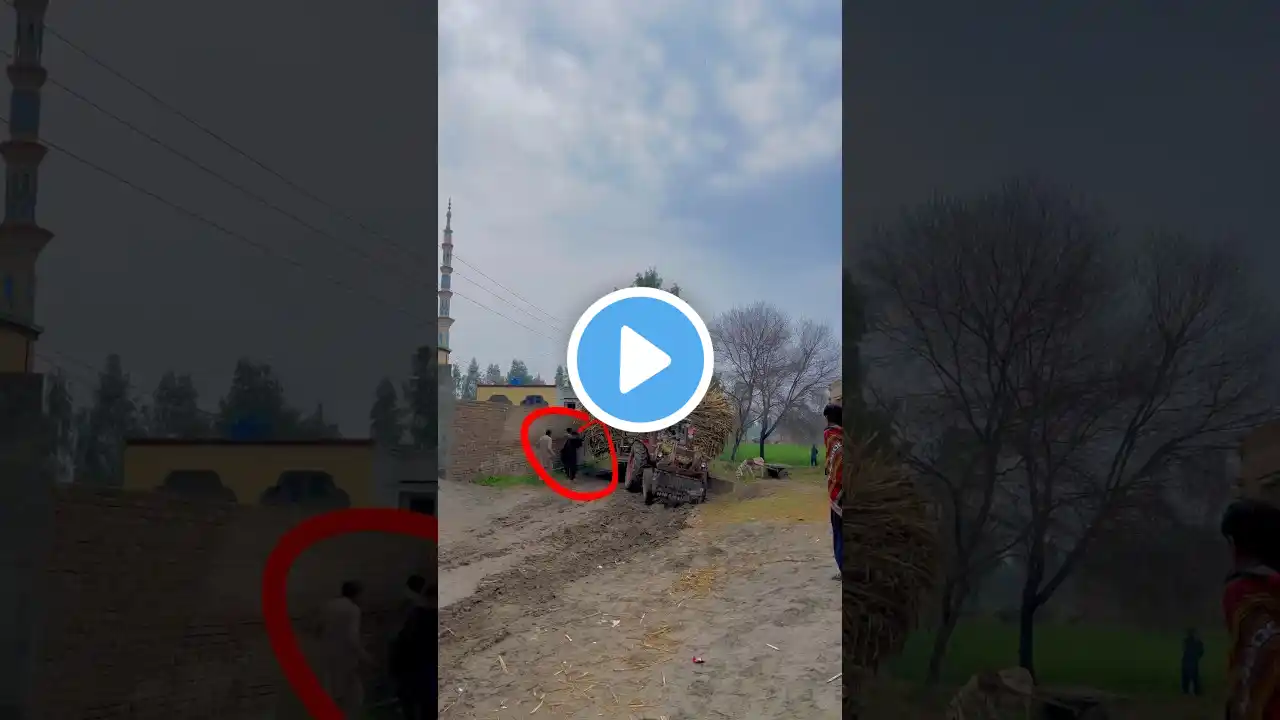 Thrilling driving skills OMG 😱 #shortsfeed #viral #driving #drivingfails #shorts #tractor