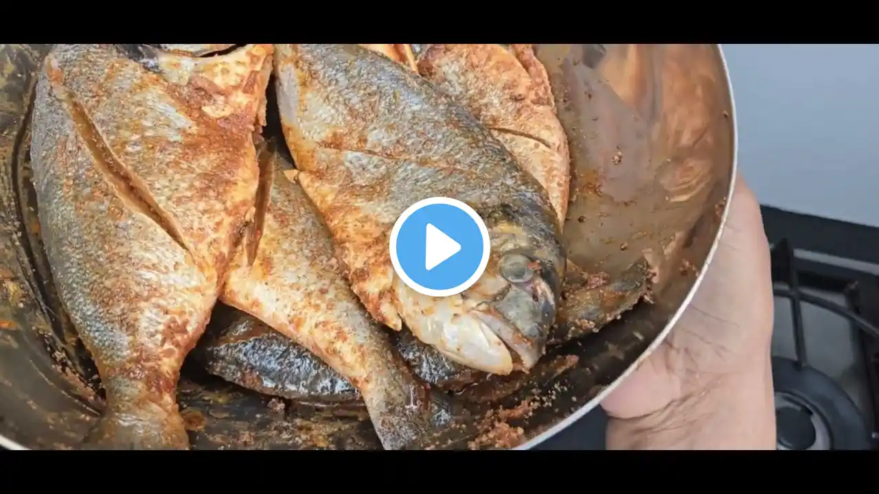 How To Make ||Jamaican Fish Curry using tumeric powder/boiled cornmeal dumplings.#yaadstyle.