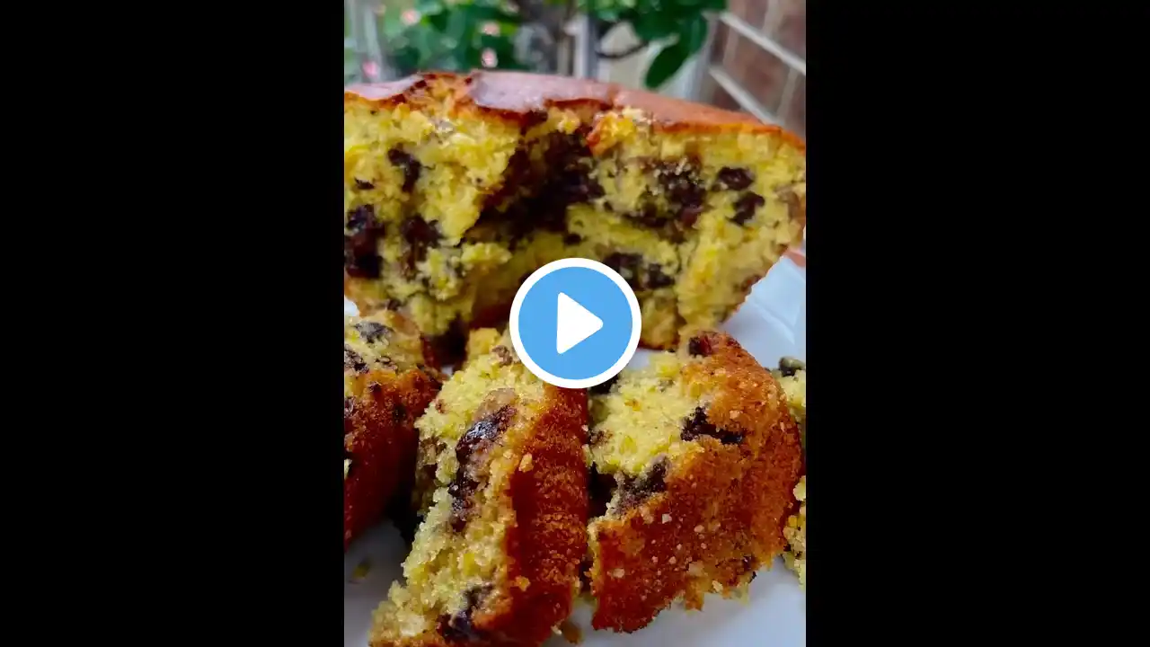 Vegan orange cake with dark choc chips and raisins#vegan#orangerecipes#baking