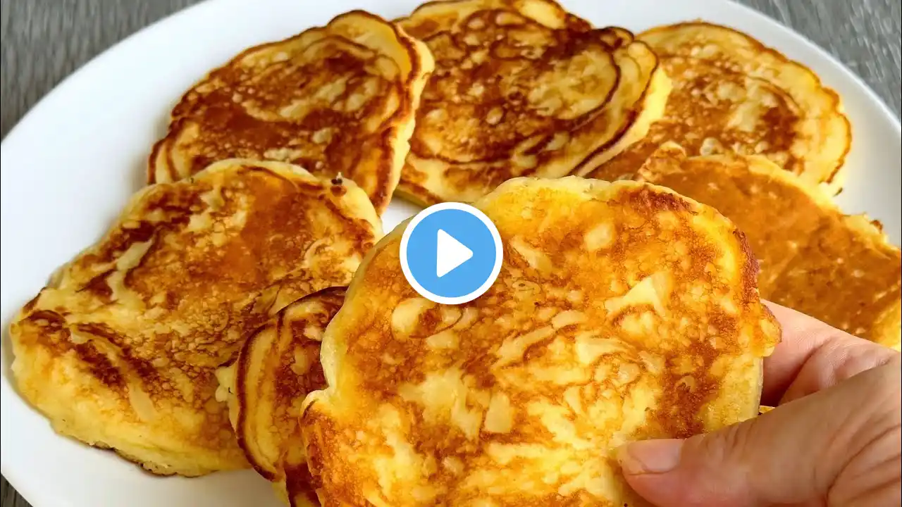 Juicy apple pancakes in just minutes! Simple and delicious breakfast/dessert recipe